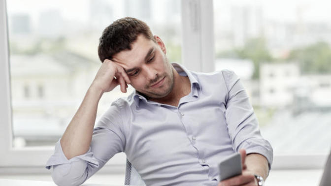 Should a guy state his height in his online dating profile if he is short?
