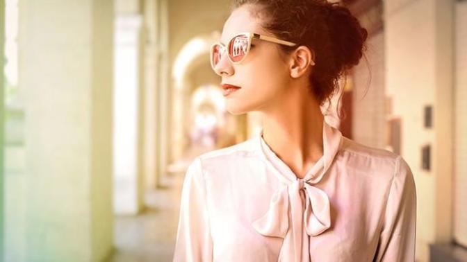 What is the meaning of 'being classy'?