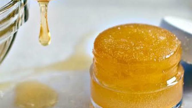 Lip scrub: sugar vs. salt vs. coffee grounds?