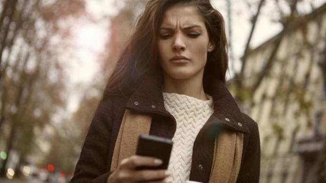 Is it a good idea to message my ex who left me to let him know how much he hurt me?