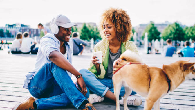 What can a girl do to impress her date?