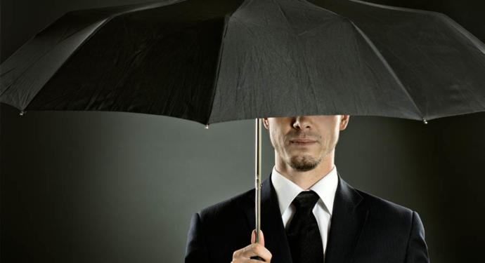 Is it considered unmanly to use an umbrella or more girl like to use one?