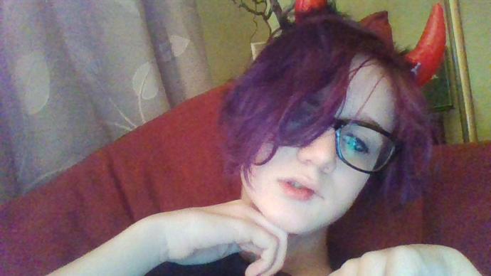 Is my eyeliner okay looking?