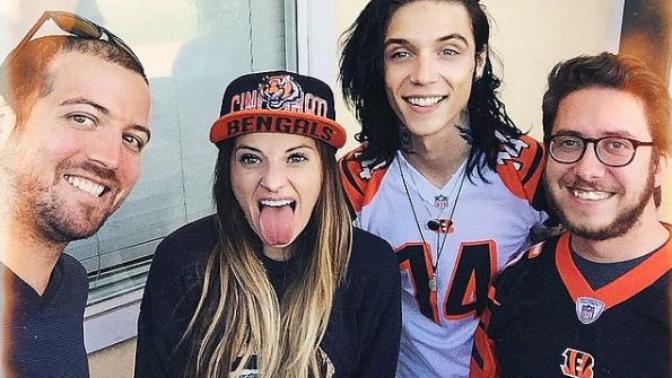 Girls, are you a fan of long hair on guys?