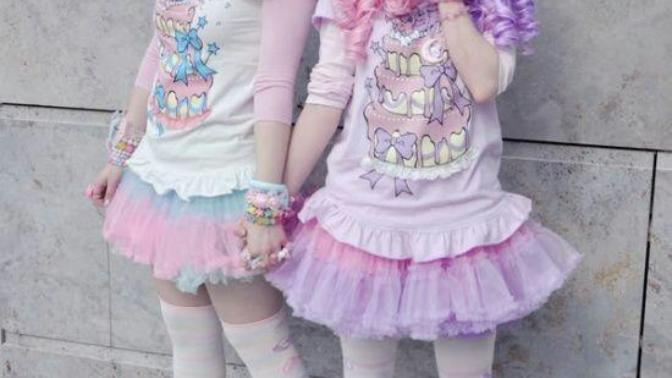 Do you find this style of dress attractive?