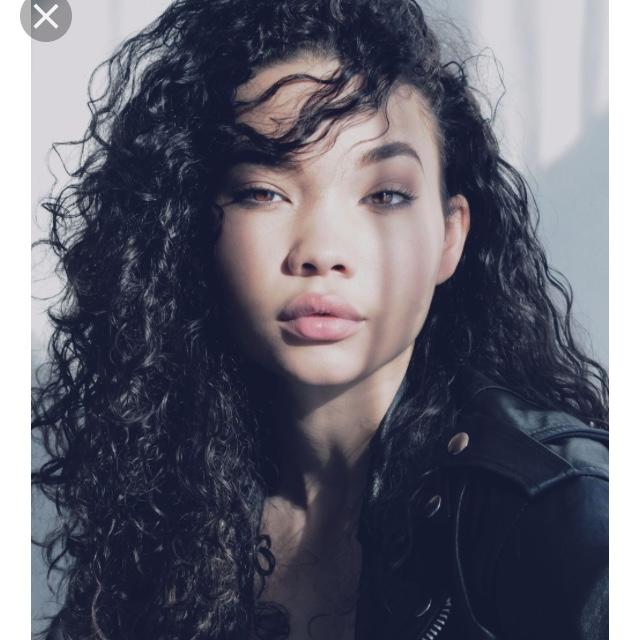 Who is someone you find to be hot?