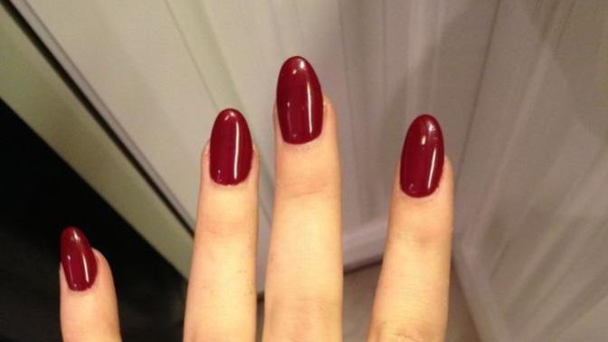 Long vs short nails on girls?
