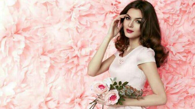 How would you bring the feminine side of your girlfriend out?