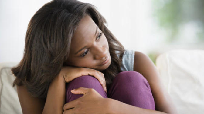 How did black women who date white men put aside their hesitance and fear to give them a chance?