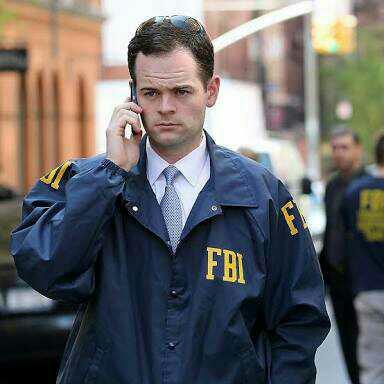Would you date an FBI agent?