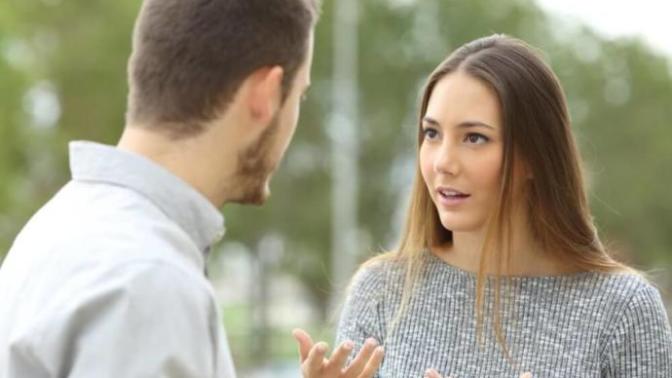 Would you inform a stranger their spouse was cheating on them?