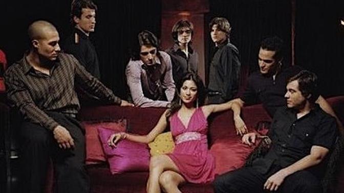 I can't date a girl who slept with a lot of dudes, can someone change my mind? Or are you the same? (please please please read the full description)?