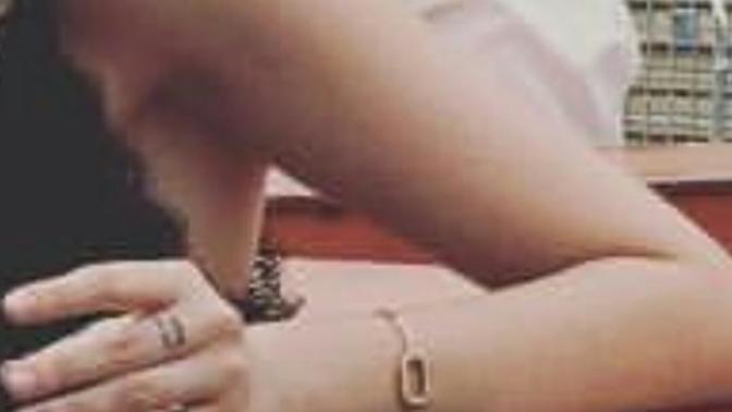 Girls, does her armpit look smooth?