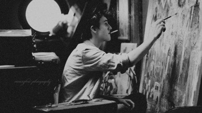 Girls, an artistic guy vs an intellectual guy?