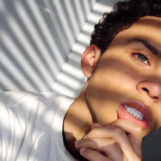 Do you like light skinned boys?