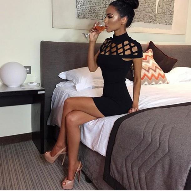 Do you mind if your girlfriend is taller than you when she wears heels? 