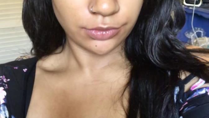 Can someone please give me makeup advice?