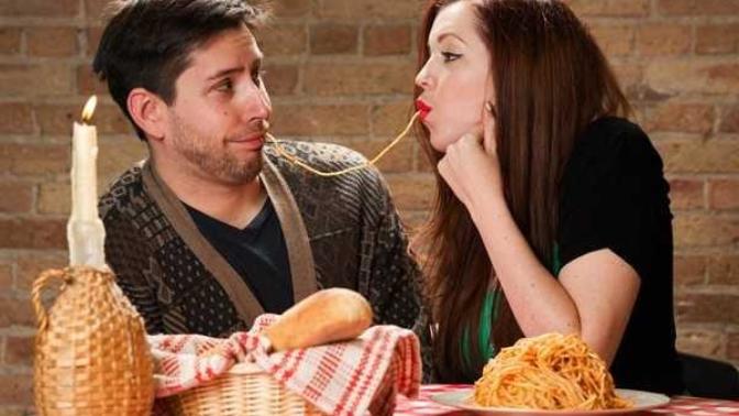 Would you rather date someone with bad breath or someone who farts during sex?😂?