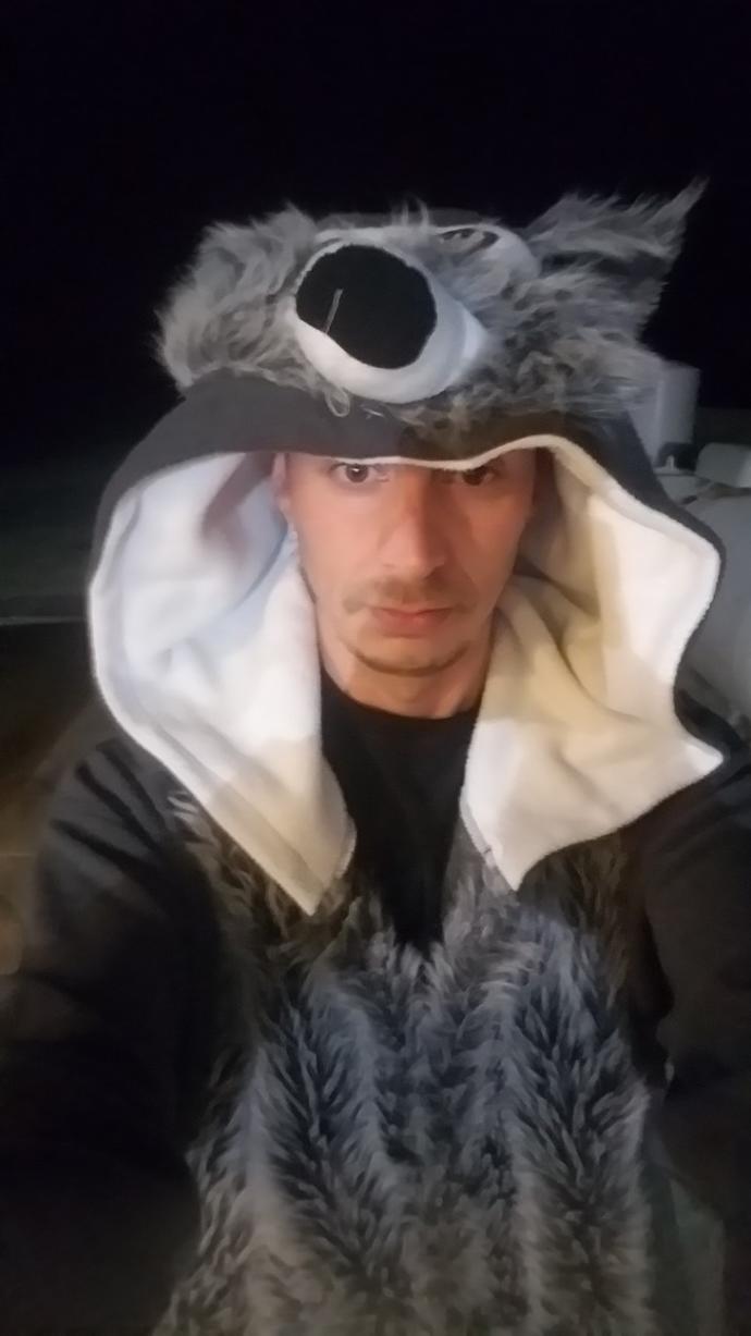 Would you date me?