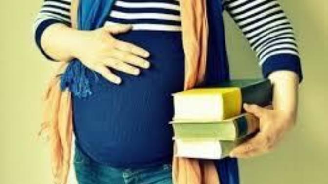 Can I follow my medical studies despite being pregnant without taking a gap year?