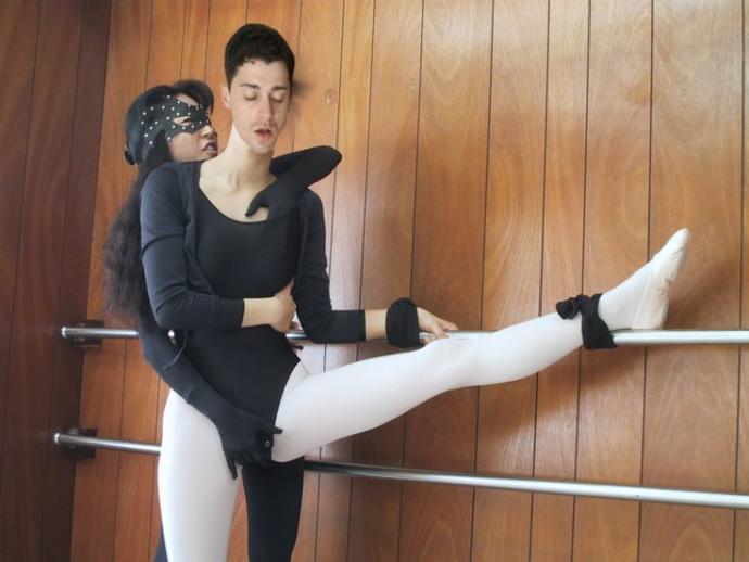 Girls, Are guys who do ballet seen by girls as weaklings and wimps?