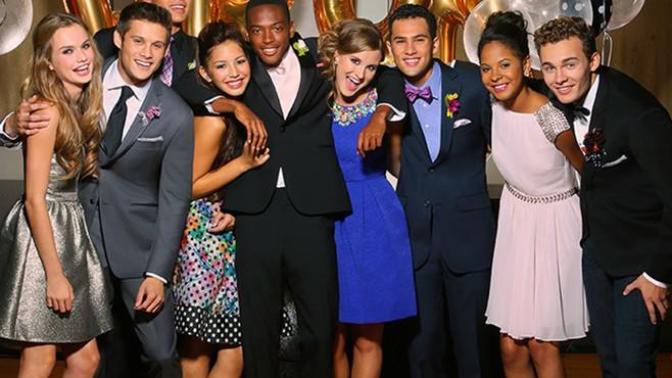 Would you ever attend an adult prom? What would you wear?