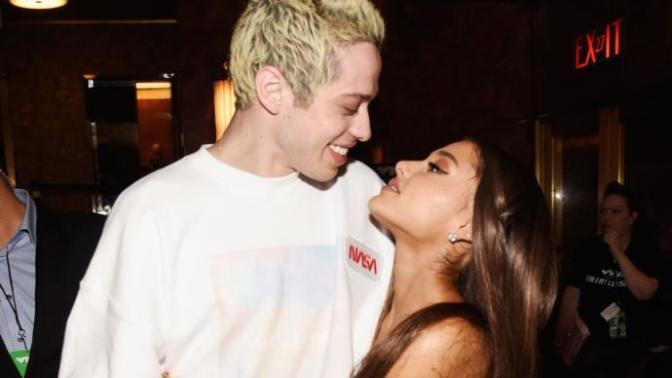 Apparently Ariana Grande and Pete Davidson broke up?