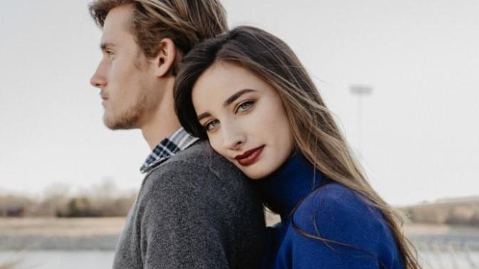 Is it bad to kiss and hug your boyfriend all the time?
