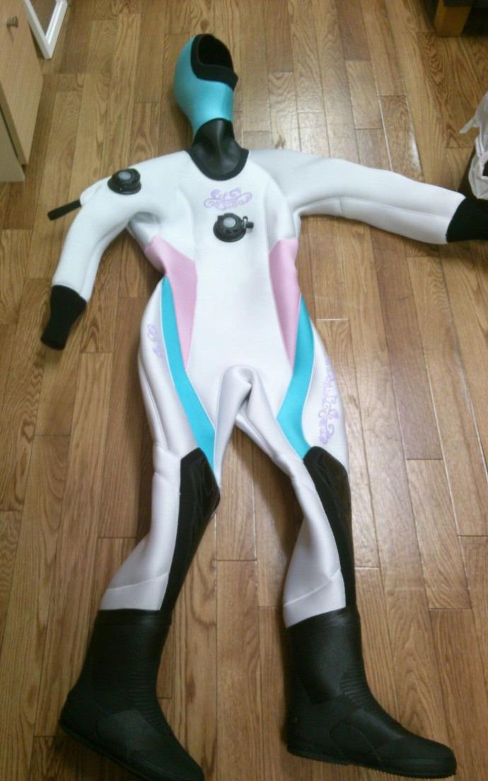 My boyfriend REALLY wants me to wear this for a Halloween party, what do you think?