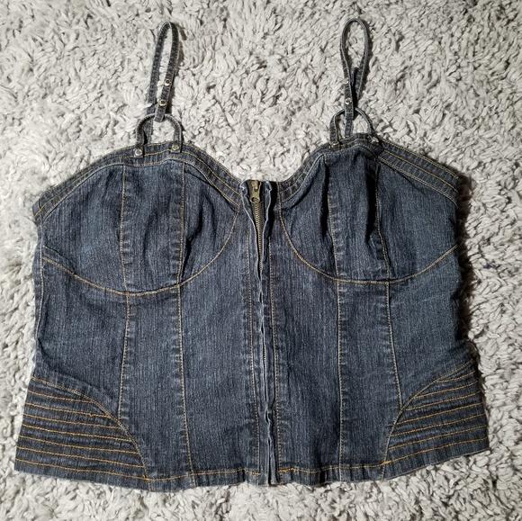 What buttons should I choose for my top and skirt?