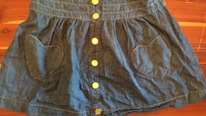 What buttons should I choose for my top and skirt?