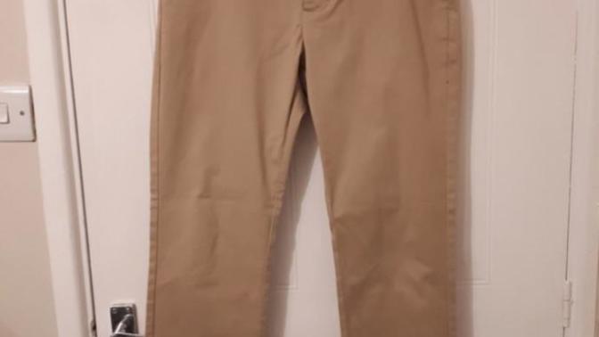 Are chinos fashionable? are these chinos good? they’re beige colour and how could I style them up? how do we wear chinos?