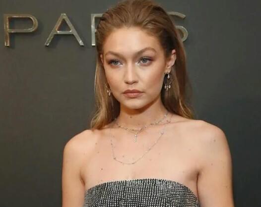Which Victoria Secret model is prettier/better looking- Gigi Hadid or Taylor Hill?