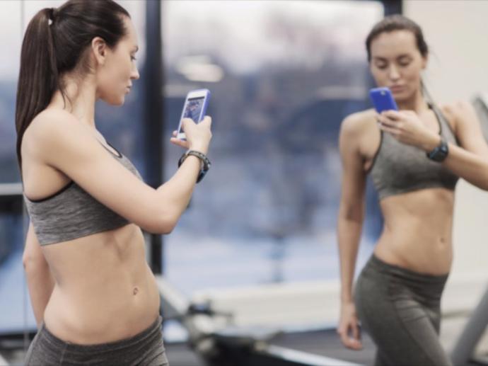 Do you think gyms should allow members to go shirtless in the weight rooms & cardio studios?