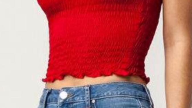 Is this top “slutty” or ugly in any way lol (read details)?