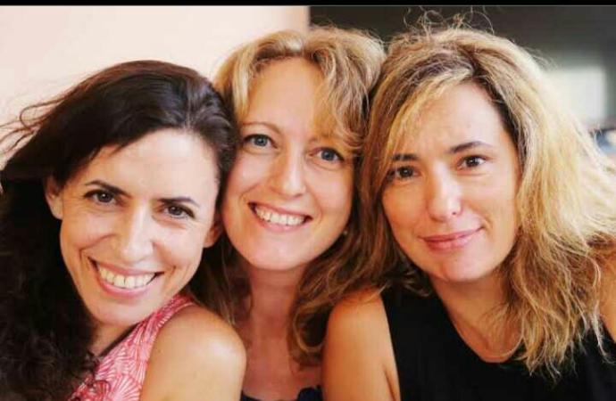 Women call each other beautiful ?