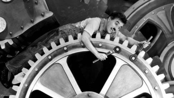 Do men find "focused" or "busy" women attractive?