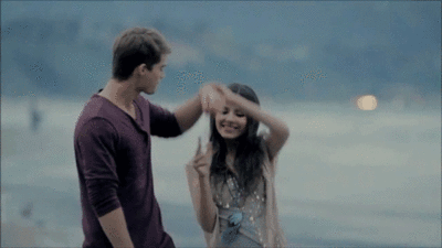 Guys, what would be running through your mind if this happened to you (Mind game) ?