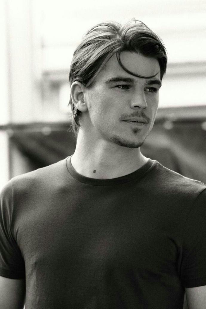 Who was your first celebrity crush (s/hes hot/sexy)?