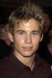 Who was your first celebrity crush (s/hes hot/sexy)?