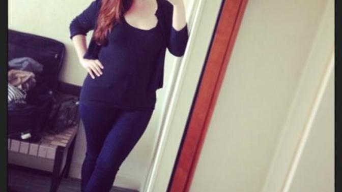 Girls, Would a chubby girl date a slim/skinny guy?