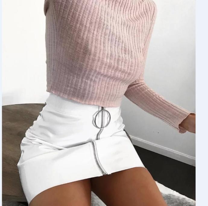 Which skirt do you like the most?