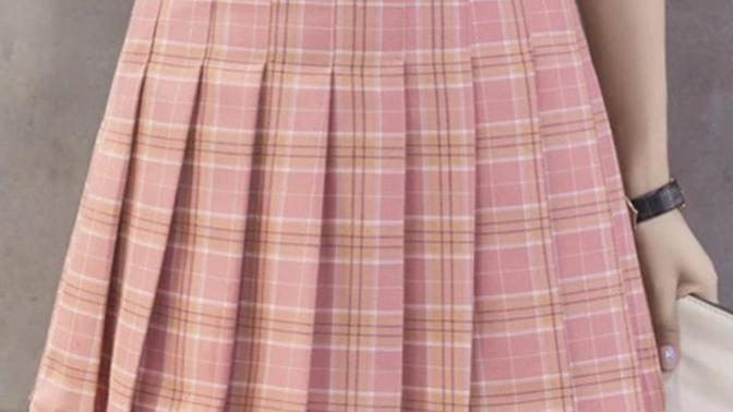 Which skirt do you like the most?