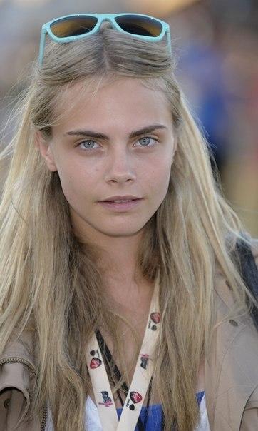Most beautiful model without makeup?