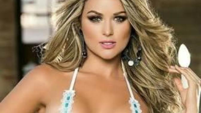What do you think of a girl who wears this kind of bikini?