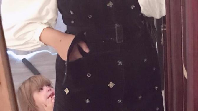 Does My Shirt match my Pinafore :)?