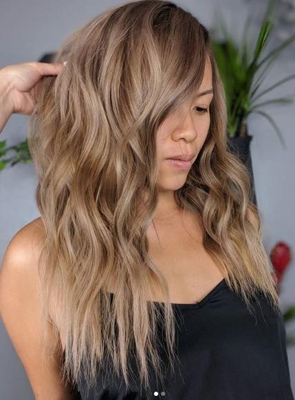 Which hair colour should I change to?