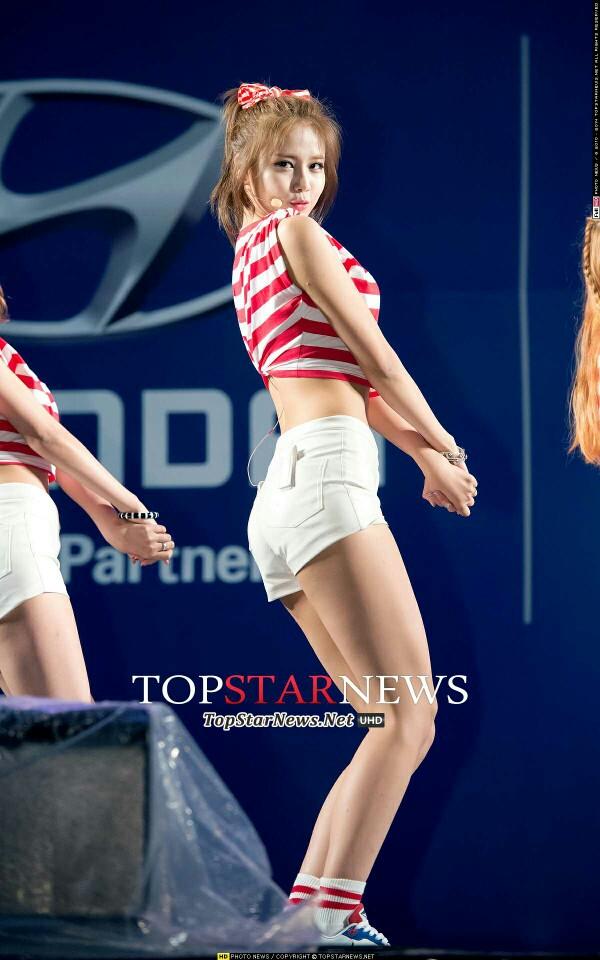 (Speak your opinion) Do you guys generally prefer short or tall girls?