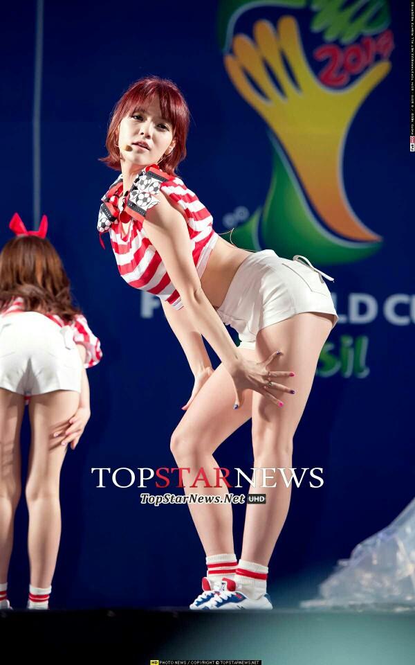 (Speak your opinion) Do you guys generally prefer short or tall girls?