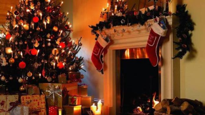 Do you have any Christmas traditions from your childhood? Are there any you want to pass on to your kids?